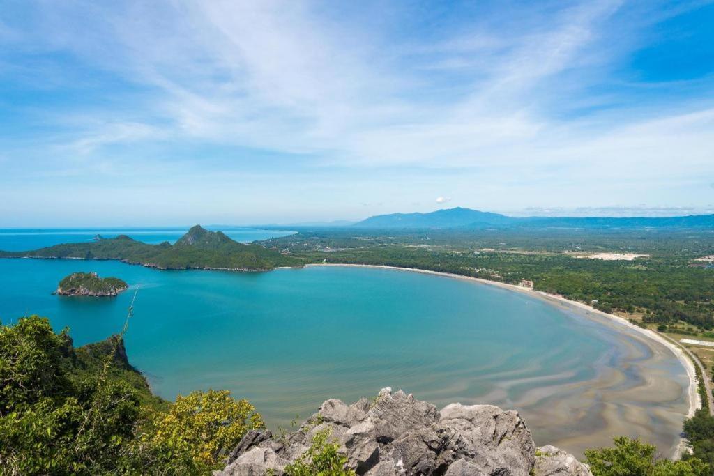 De Hostel Prachuap Khiri Khan Extérieur photo